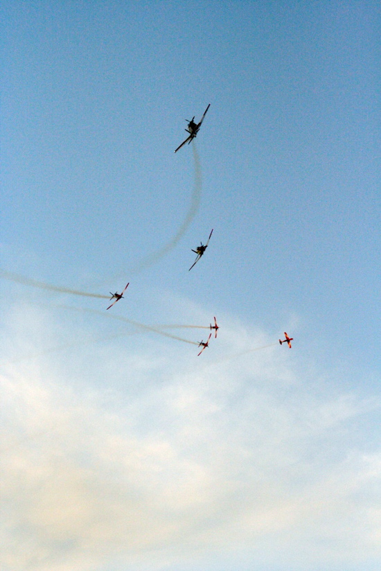 RAAF Roulettes over Skyfire 18